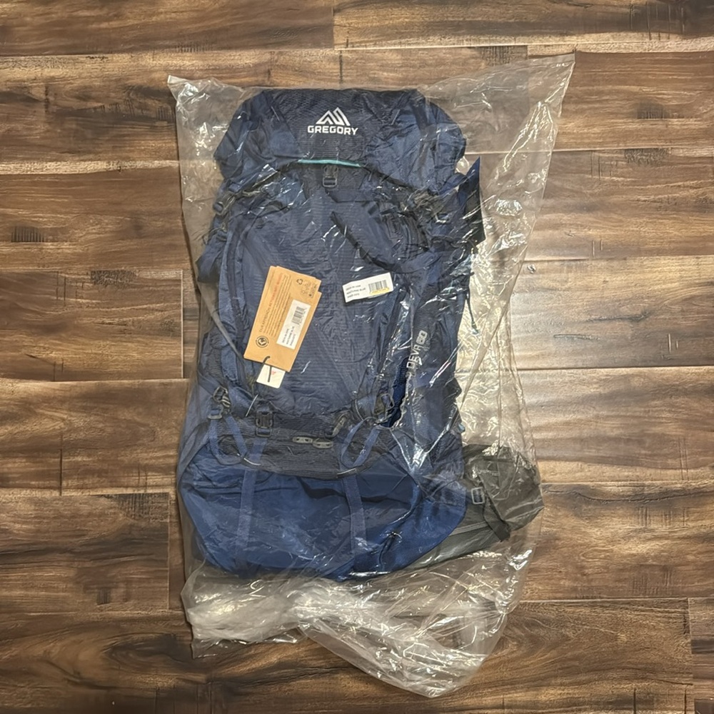 NWT Gregory Deva 60 Womens XS - NOCTURNE BLUE